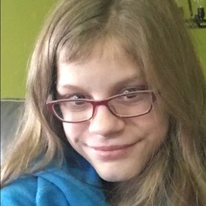 Meet your Posher, Aja